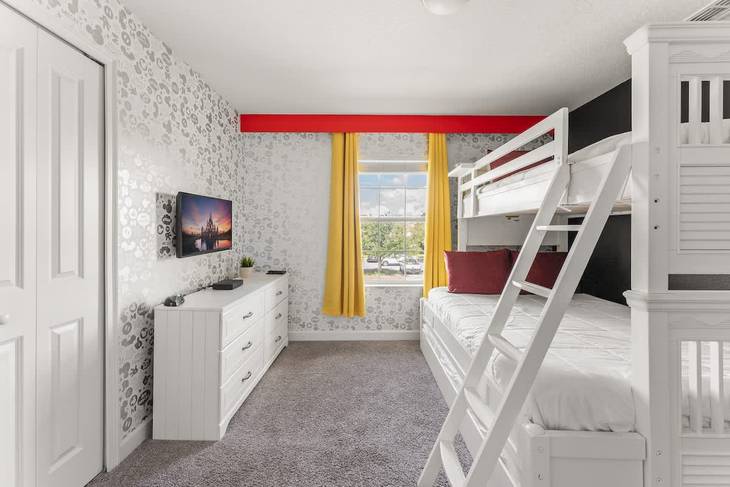Casa de 5 dormitorios en Storey Lake – foto 4