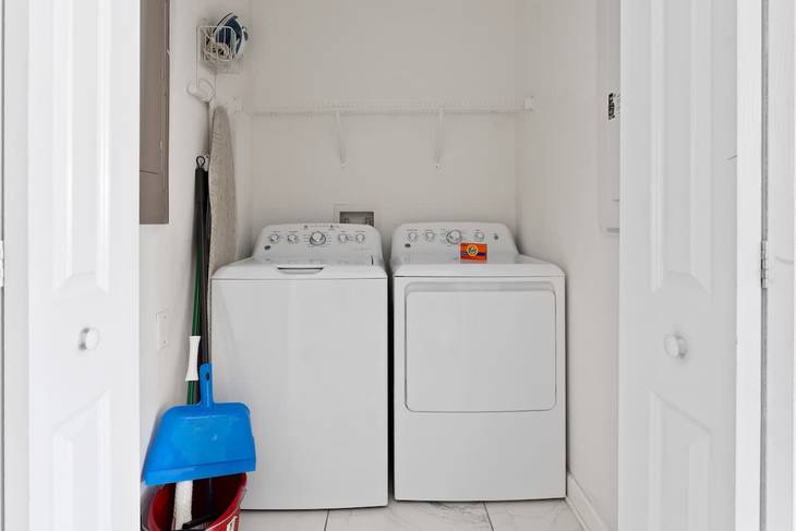 Casa de 5 dormitorios en Storey Lake – foto 36