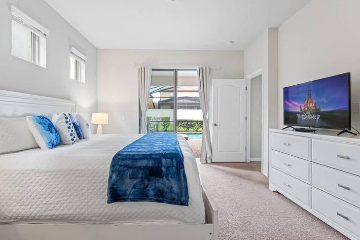 Casa de 5 dormitorios en Windsor Westside – foto 11