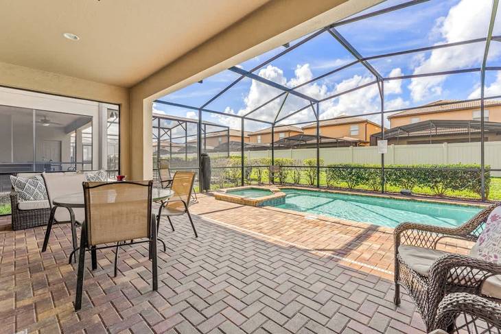 Casa de 5 dormitorios en Windsor Westside – foto 15