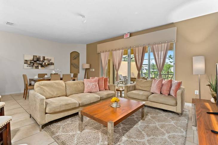 Casa de 4 dormitorios en Solterra Resort – foto 3