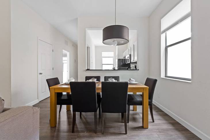 Casa de 4 dormitorios en Regal Oaks – foto 10