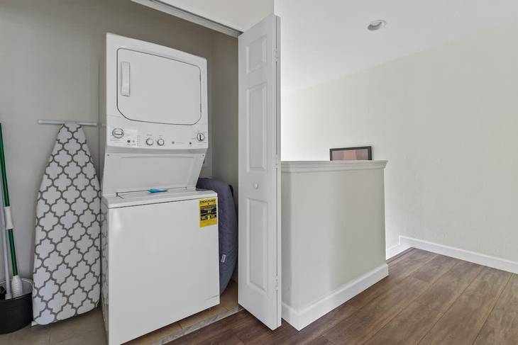 Casa de 4 dormitorios en Regal Oaks – foto 31
