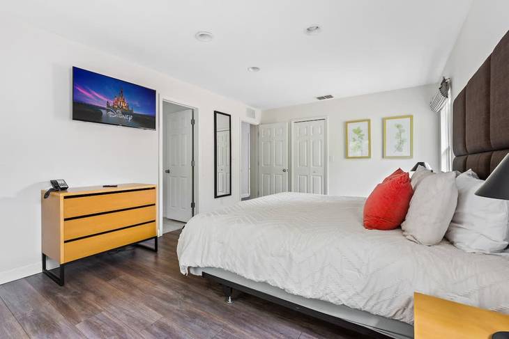 Casa de 4 dormitorios en Regal Oaks – foto 18