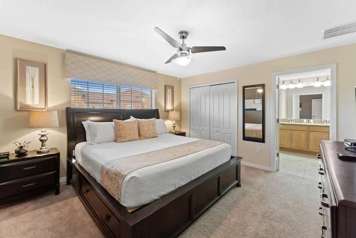 Casa de 4 dormitorios en Paradise Palms – foto 18