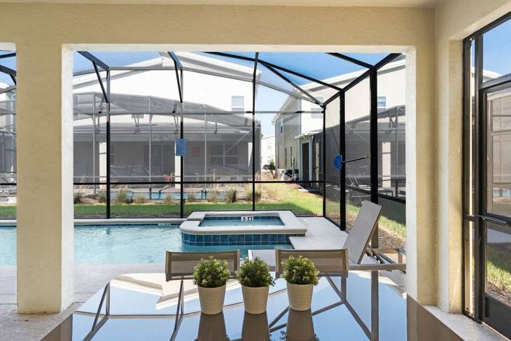 Casa de 6 dormitorios en Storey Lake – foto 18