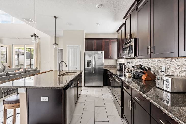 Casa de 5 dormitorios en Storey Lake – foto 11