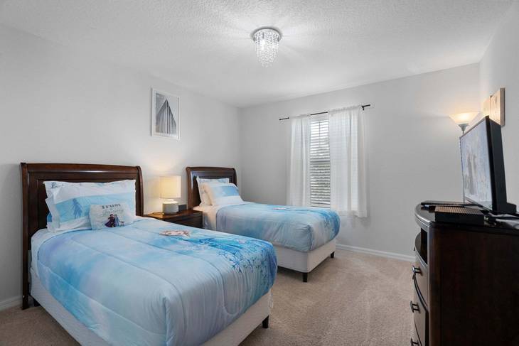 Casa de 4 dormitorios en Storey Lake – foto 5