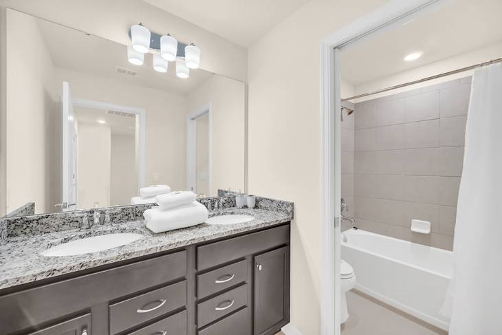 Casa de 5 dormitorios en Windsor Island – foto 46