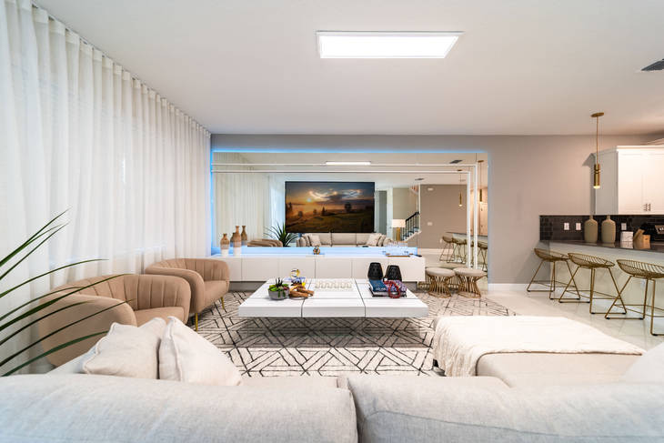 Casa de 9 dormitorios en Storey Lake – foto 7