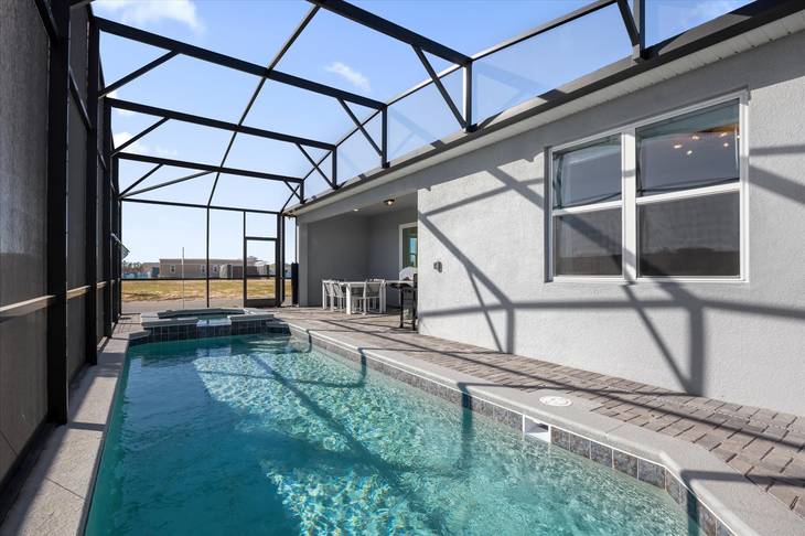 Casa de 6 dormitorios en Windsor Cay – foto 3