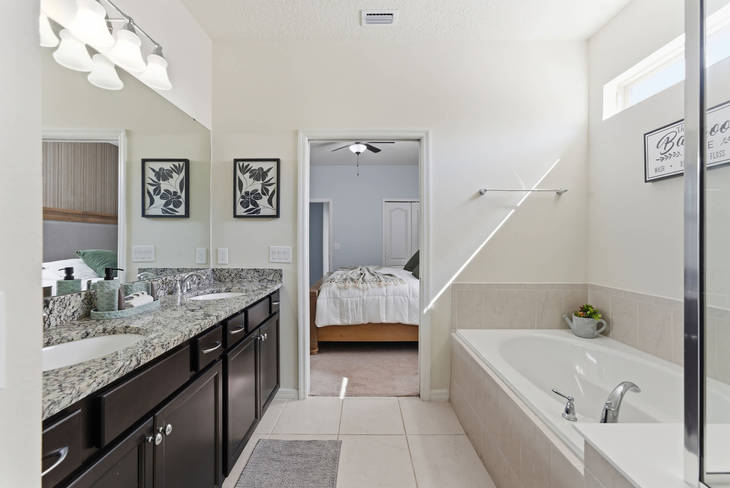 Casa de 6 dormitorios en Windsor Westside – foto 24