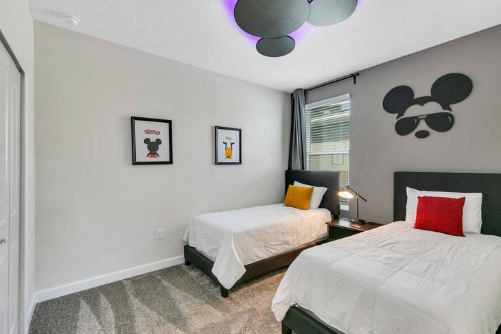 Casa de 6 dormitorios en Storey Lake – foto 4