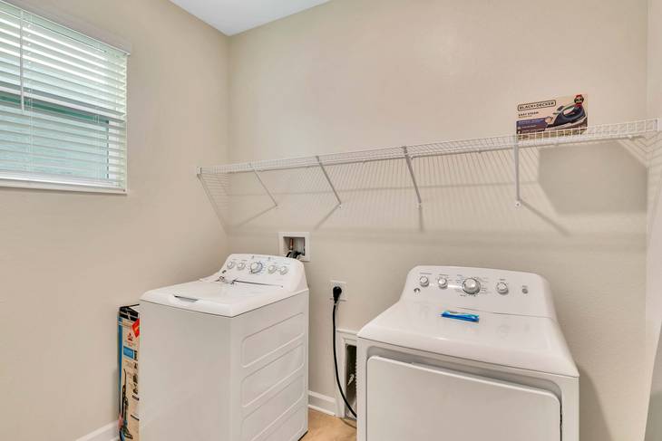 Casa de 6 dormitorios en Storey Lake – foto 42