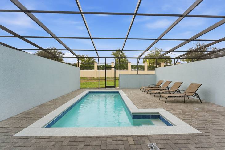 Casa de 5 dormitorios en Windsor Westside – foto 2