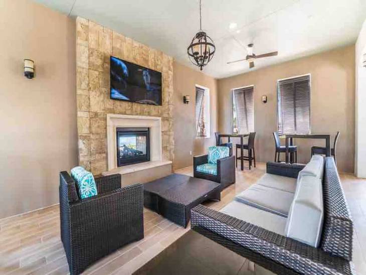 Casa de 5 dormitorios en Windsor Westside – foto 50