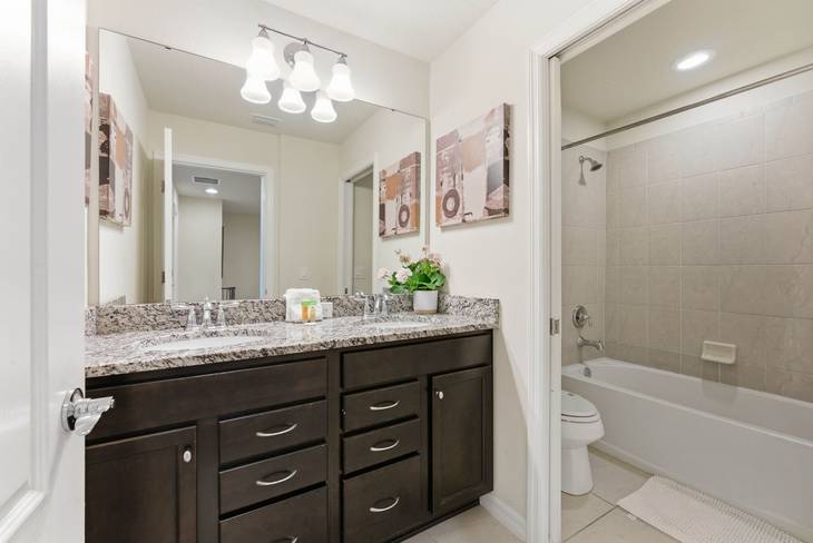 Casa de 5 dormitorios en Windsor Westside – foto 33
