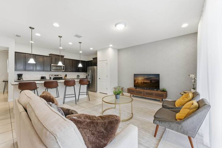 Casa de 5 dormitorios en Windsor Westside – foto 2