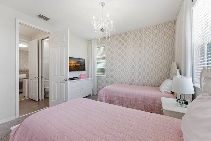 Casa de 9 dormitorios en Solara – foto 49
